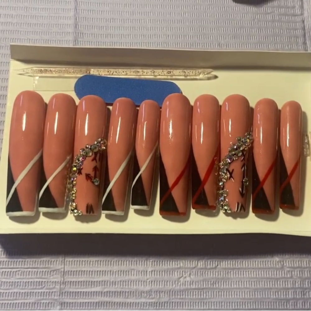 Beautiful homemade press on nails